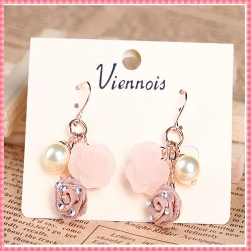 (#ERJ07) New Fashion Elegant Women Drop Earrings Pearl Rhinestone Earrings Luxury Desginer Rose Gold Earring Luxary Jewelry
(#ERJ07) New Fashion Elegant Women Drop Earrings Pearl Rhinestone Earrings Luxury Desginer Rose Gold Earring Luxary Jewelry