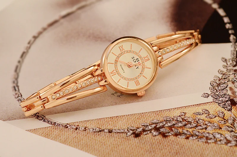 Women Rose Gold Watches Famous SOXY Brand Female Stainless Steel Analog Round Dial Wristwatches Ladies Watches relogio feminino
Women Rose Gold Watches Famous SOXY Brand Female Stainless Steel Analog Round Dial Wristwatches Ladies Watches relogio feminino