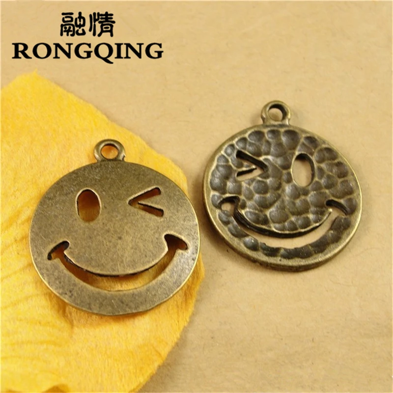 RONGQING 23MM 50pcs/lot Smiling face Pendants Necklaces Handmade Fashion Jewelry Charms DIY
RONGQING 23MM 50pcs/lot Smiling face Pendants Necklaces Handmade Fashion Jewelry Charms DIY