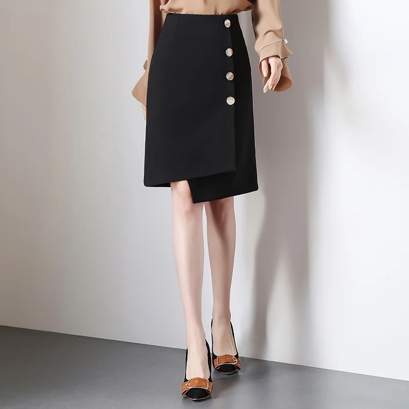 Женская короткая офисная юбка асимметричная с боковыми пуговицами модель DD2165 на