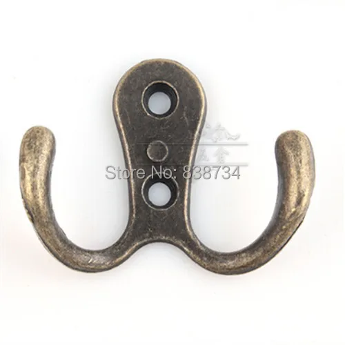 10pcs 54*43*20 double hook metal coat hooks key bag hook vintage retro finishing clothes
10pcs 54*43*20 double hook metal coat hooks key bag hook vintage retro finishing clothes