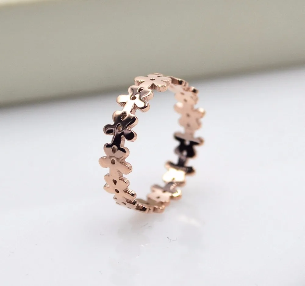 High quality Rose Gold color Titanium Steel Flower Shape Cheap Finger Rings / Women Rings for Party US size 3 to 10 Available
High quality Rose Gold color Titanium Steel Flower Shape Cheap Finger Rings / Women Rings for Party US size 3 to 10 Available