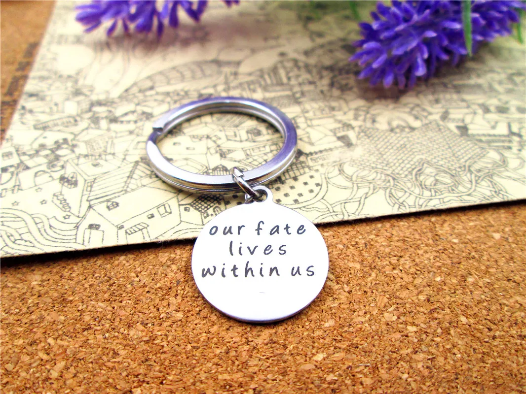 3pcs/lot 28mm stainless steel keyring with 20mm circle "our fate lives within us" charms | Украшения и аксессуары