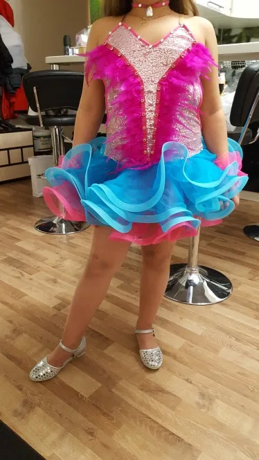 Children Professional Latin Dance Dress For Girls Ballroom Dance Competition Fringe Kids Samba Waltz Tango Cha Cha Costumes
Children Professional Latin Dance Dress For Girls Ballroom Dance Competition Fringe Kids Samba Waltz Tango Cha Cha Costumes