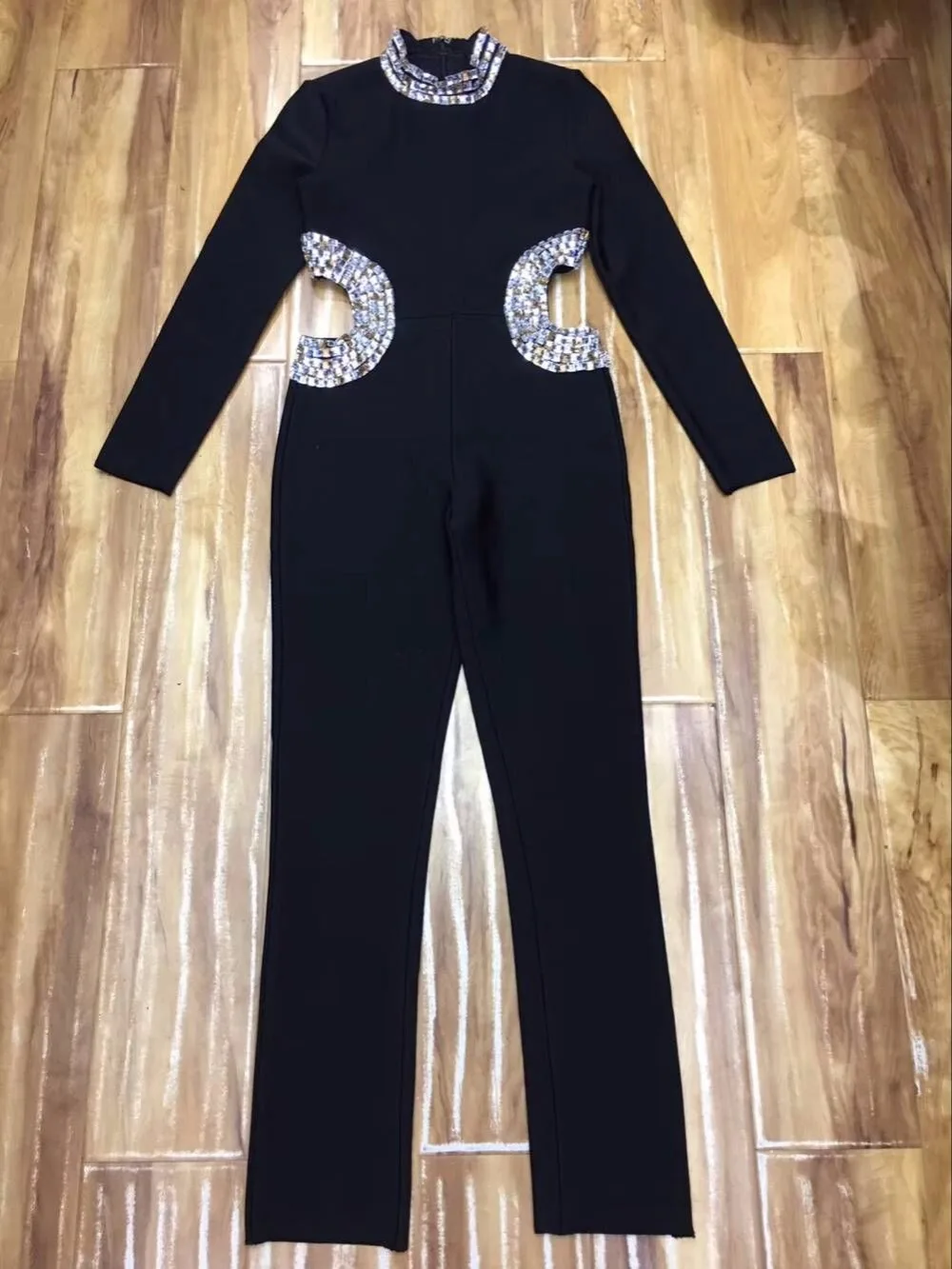 Luxury Women Winter Sexy Long Sleeve Beading Black Bandage Jumpsuit 2021 Elastic Designer Bandage Jumpsuit
Luxury Women Winter Sexy Long Sleeve Beading Black Bandage Jumpsuit 2021 Elastic Designer Bandage Jumpsuit