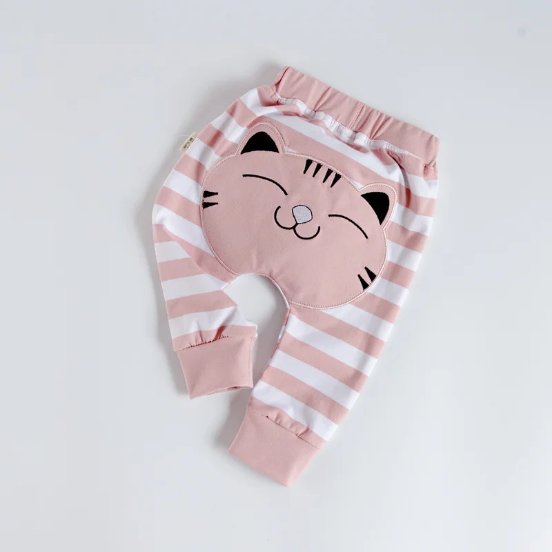 Infantil Toddler Baby Pants Cotton Infant Pants Cat Carton Embroidery Pattern Lovely PP Pants For Trousers Autumn Clothes
Infantil Toddler Baby Pants Cotton Infant Pants Cat Carton Embroidery Pattern Lovely PP Pants For Trousers Autumn Clothes