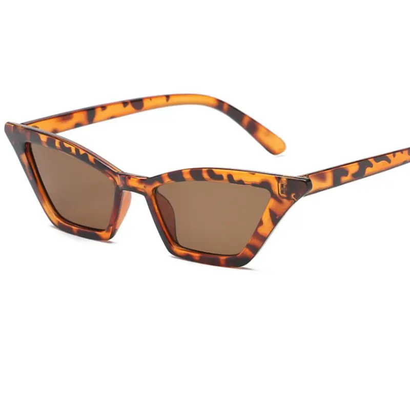 2021 New Cute Fashion Sexy Ladies Cat Eye Sunglasses Women Brand Designer Clear Glasses Sun Glasses for Female UV400
2021 New Cute Fashion Sexy Ladies Cat Eye Sunglasses Women Brand Designer Clear Glasses Sun Glasses for Female UV400