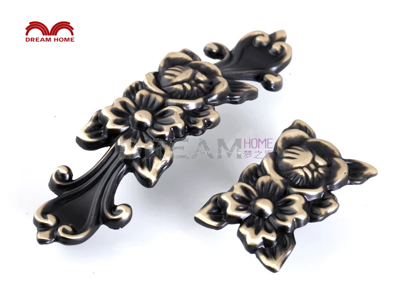 10 Pcs European Style furniture knob drawer pulls Antique cabinet handle(Length :54 mm Height :22 mm)
10 Pcs European Style furniture knob drawer pulls Antique cabinet handle(Length :54 mm Height :22 mm)