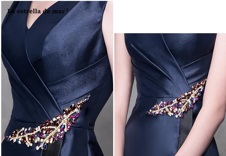 Madre della sposa new satin crystal sexy V neck navy blue mother of the bride dresses Tea Length vestidos de madrina
Madre della sposa new satin crystal sexy V neck navy blue mother of the bride dresses Tea Length vestidos de madrina