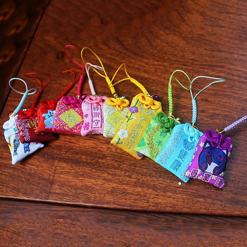 1 шт. Omamori безопасность удачи богатый хороший брак Подвеска для телефона Бодхидхарма брелок подарок для семьи ребенка
1 шт. Omamori безопасность удачи богатый хороший брак Подвеска для телефона Бодхидхарма брелок подарок для семьи ребенка