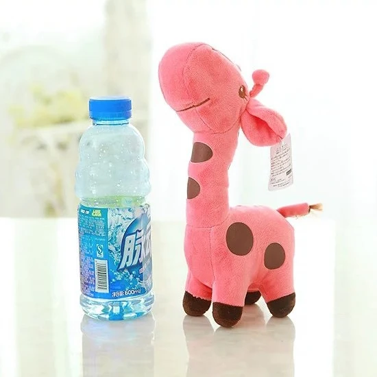 Kawaii 17cm Giraffe deer plush toys doll Car window decoration Sucker pendant Stuffed Animals Toy Holiday gifts for children
Kawaii 17cm Giraffe deer plush toys doll Car window decoration Sucker pendant Stuffed Animals Toy Holiday gifts for children