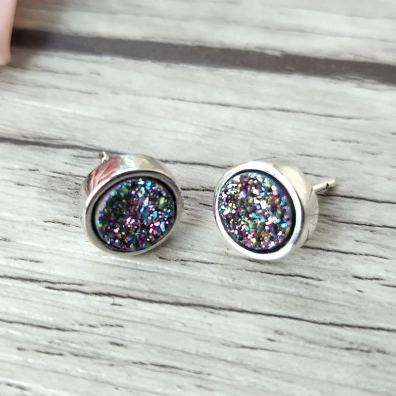 Wholesale 5 pairs 10mm Round Shape Stone Stud Earrings,Natural druse crystal Titanium Druzy Gem stone Stud Earrings ER347
Wholesale 5 pairs 10mm Round Shape Stone Stud Earrings,Natural druse crystal Titanium Druzy Gem stone Stud Earrings ER347