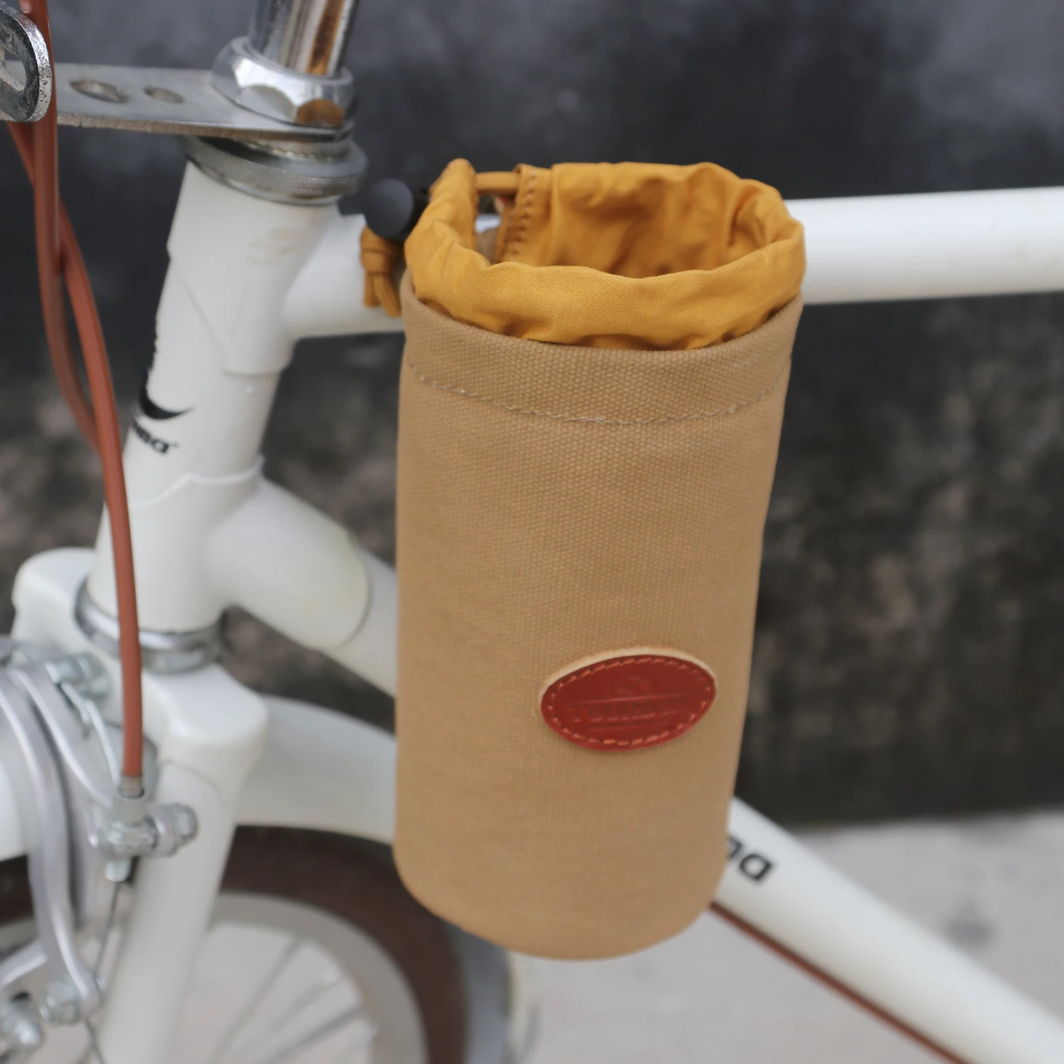 Tourbon Outdoor Bike Water Cup Bag Glass Cell Phone Holder Coffee Beer Pouch Bicycle Storage Canvas Cycling Accessories
Tourbon Outdoor Bike Water Cup Bag Glass Cell Phone Holder Coffee Beer Pouch Bicycle Storage Canvas Cycling Accessories