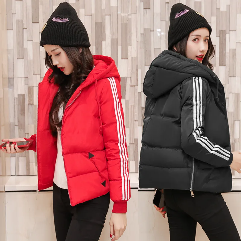 Tcyeek Winter Jacket Women 2020 Hat Hooded Parkas Loose Down Cotton Coat Plus Size Autumn Ladies Clothes Chaqueta Mujer LWL870
Tcyeek Winter Jacket Women 2020 Hat Hooded Parkas Loose Down Cotton Coat Plus Size Autumn Ladies Clothes Chaqueta Mujer LWL870