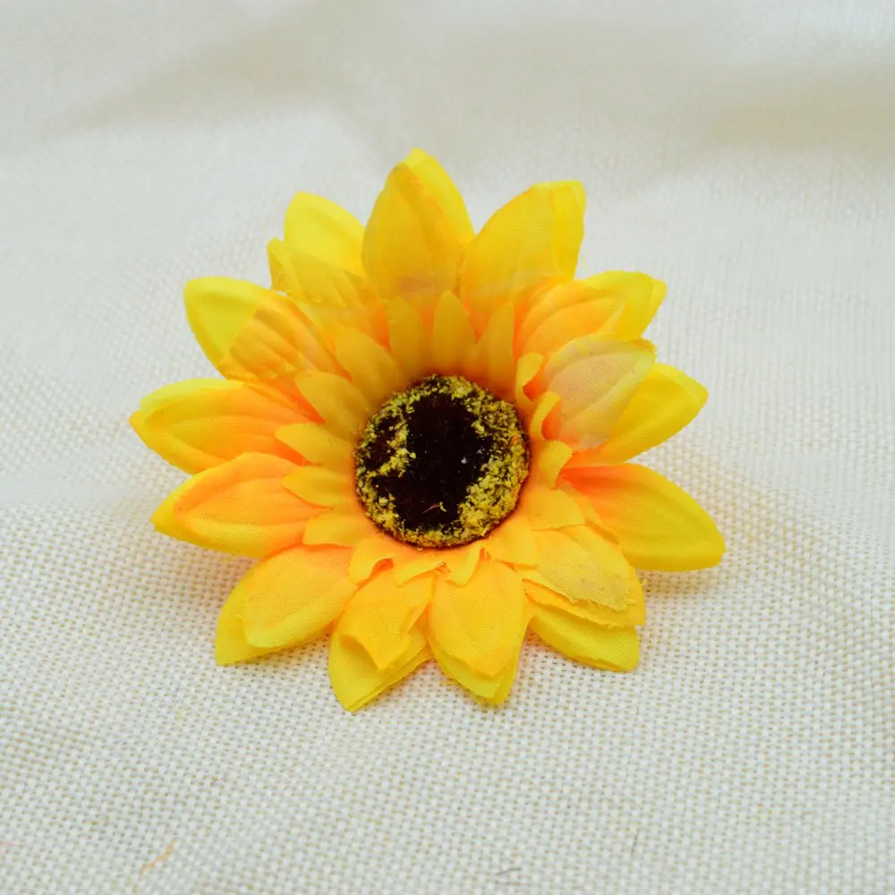 2PCS Silk sunflower DIY christmas wreath gifts home wedding decor accessories fake plastic gerbera artificial floristics flowers
2PCS Silk sunflower DIY christmas wreath gifts home wedding decor accessories fake plastic gerbera artificial floristics flowers