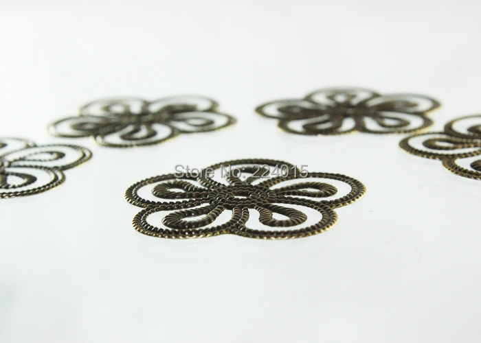 

50pcs/lot 35*35mm Ancient Bronze Tone Flower Filigree Flower Wraps Findings Connectors Hair Jewelry Embellishments