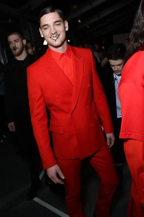Latest Coat Pant Designs Red Prom Men Suit Slim Fit 2 Piece Groom Tuxedo Party Fashion Suits Blazer Terno Masculino Jacket+Pant
Latest Coat Pant Designs Red Prom Men Suit Slim Fit 2 Piece Groom Tuxedo Party Fashion Suits Blazer Terno Masculino Jacket+Pant
