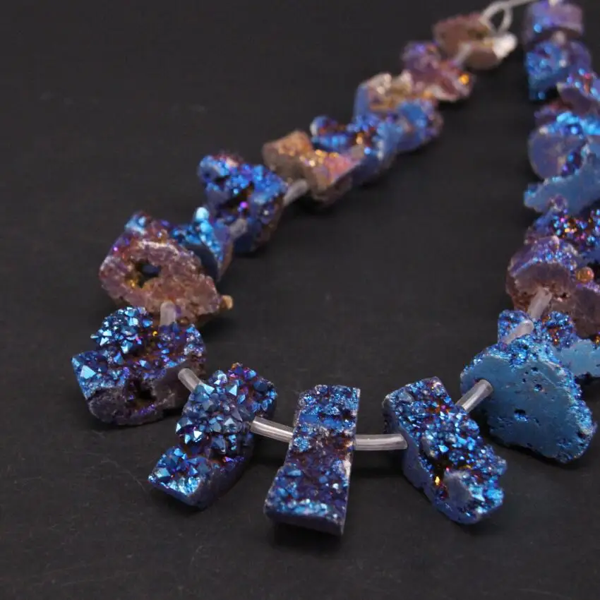 15.5"Strand Blue Titanium Natural Quartz Druzy Geode Top Drilled Slice Loose Beads,Raw Agates Drusy Slab Nugget Point Pendants
15.5"Strand Blue Titanium Natural Quartz Druzy Geode Top Drilled Slice Loose Beads,Raw Agates Drusy Slab Nugget Point Pendants