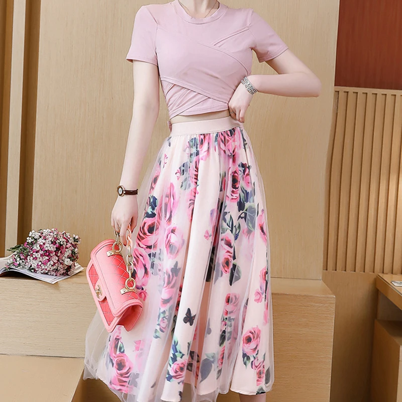 Women Irregular T Shirt+Mesh Skirts Suits Bowknot Solid Tops Vintage Floral Skirt Sets for Elegant Woman
Women Irregular T Shirt+Mesh Skirts Suits Bowknot Solid Tops Vintage Floral Skirt Sets for Elegant Woman