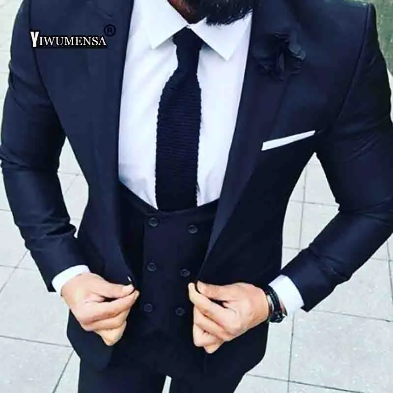 Costume Homme 3 Pieces Navy Blue Wedding Suits For Mens Custom Made White Color Smoking Blazer Jacket with Pants Groom Suit Man
Costume Homme 3 Pieces Navy Blue Wedding Suits For Mens Custom Made White Color Smoking Blazer Jacket with Pants Groom Suit Man