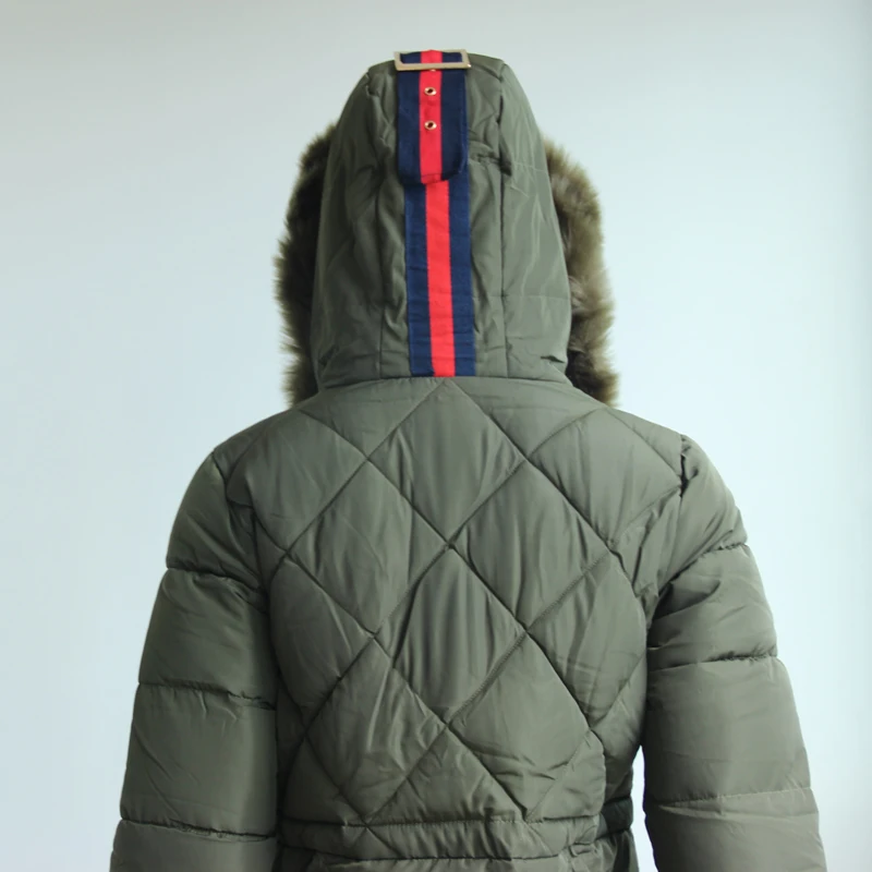 Nice Long Parkas Female Women Winter Coat Snow Wear Coats Nagymaros Fur Collar Down Thicken Winter Jacket Womens Outwear Women
Nice Long Parkas Female Women Winter Coat Snow Wear Coats Nagymaros Fur Collar Down Thicken Winter Jacket Womens Outwear Women