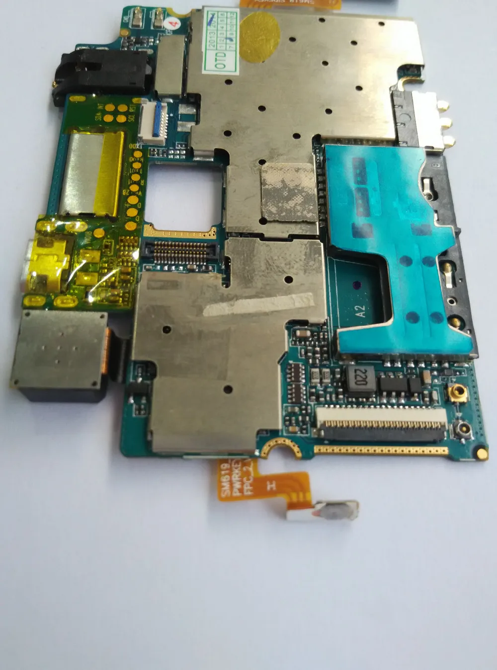 Used+ 1G+8G Leagoo lead 1 Motherboard mainboard for Leagoo Lead 1 MTK6582 5.5 Inch HD 1GB RAM 8GB ROM Free Shipping 
Used+ 1G+8G Leagoo lead 1 Motherboard mainboard for Leagoo Lead 1 MTK6582 5.5 Inch HD 1GB RAM 8GB ROM Free Shipping