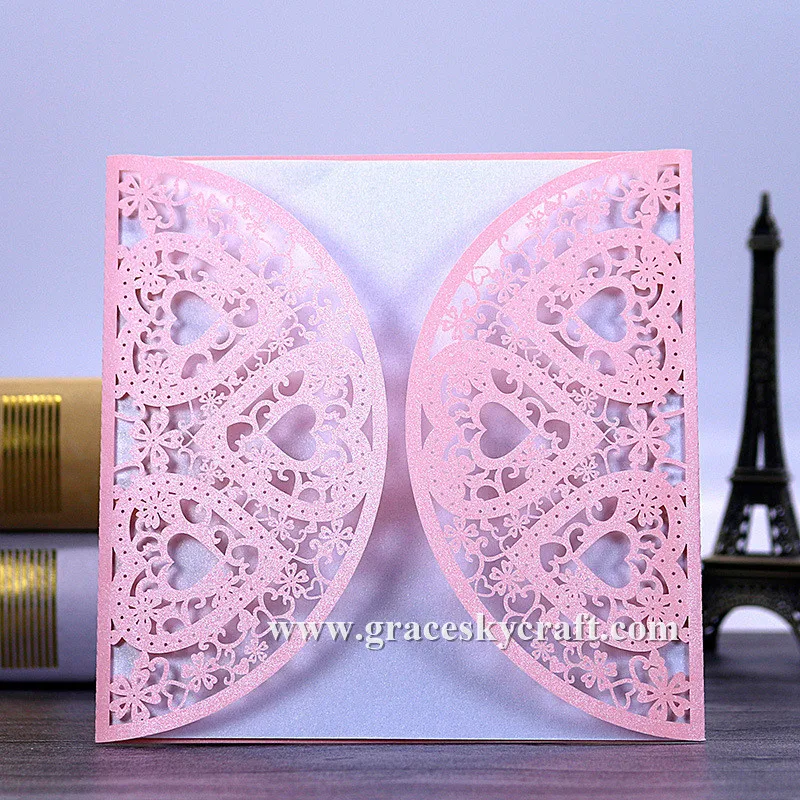 20 шт./лот Бесплатная доставка 150*150 мм Лазерная резка Любовь в форме сердца свадебные пригласительные открытки текст на заказ для приглашения на вечеринку 
20 шт./лот Бесплатная доставка 150*150 мм Лазерная резка Любовь в форме сердца свадебные пригласительные открытки текст на заказ для приглашения на вечеринку