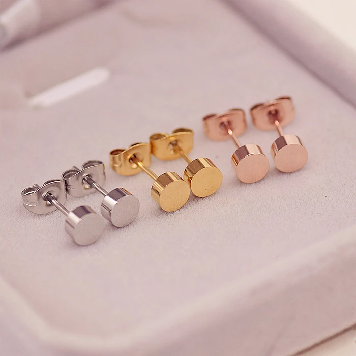 YUNRUO Brand Yellow Rose Silver Color Classic Simple Gold Bean Stud Earring for Woman Girl 316 L Stainless Steel Fashion Jewelry
YUNRUO Brand Yellow Rose Silver Color Classic Simple Gold Bean Stud Earring for Woman Girl 316 L Stainless Steel Fashion Jewelry