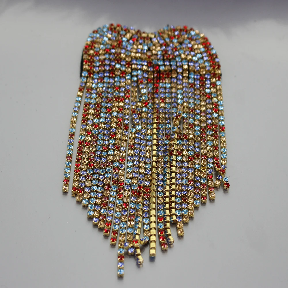 2 шт. значки в форме сердца украшенные бисером и кристаллами бахрома Медуза