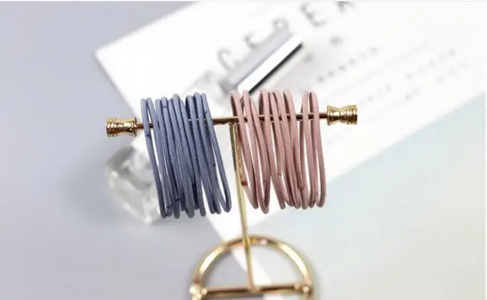 New Fashion 100pcs/lot 5CM Size Thin Elastic Rubber Bands Korean Style Basic Girl Women Headwear Hair Accessories Tie Gum
New Fashion 100pcs/lot 5CM Size Thin Elastic Rubber Bands Korean Style Basic Girl Women Headwear Hair Accessories Tie Gum