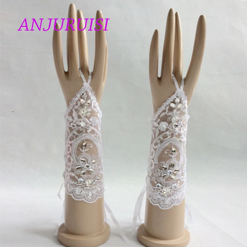 

Бесплатная доставка, перчатки для невесты без пальцев ANJURUISI, короткие перчатки с блестками и бисером, цвета слоновой кости, белые кружевные ...
