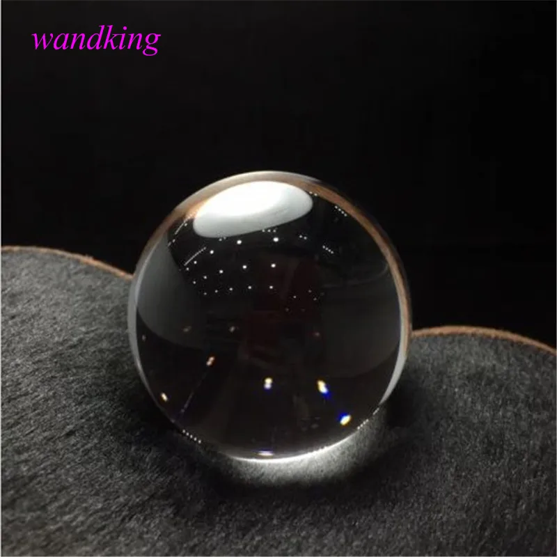65-70mm Natural Ball Quartz Crystal Wedding Centerpieces Home Decorations Sphere
65-70mm Natural Ball Quartz Crystal Wedding Centerpieces Home Decorations Sphere