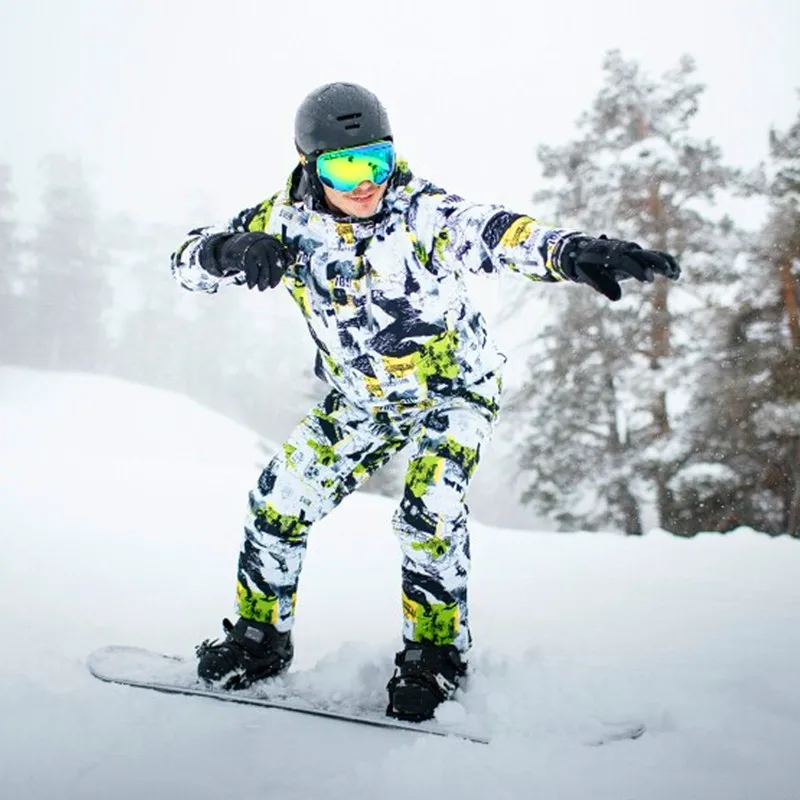 Male And Female Ski Suits Jacket+Pants Water-proof breathable Thermal Cottom-padded Snowboard Printed Graffiti Ski Suit
Male And Female Ski Suits Jacket+Pants Water-proof breathable Thermal Cottom-padded Snowboard Printed Graffiti Ski Suit