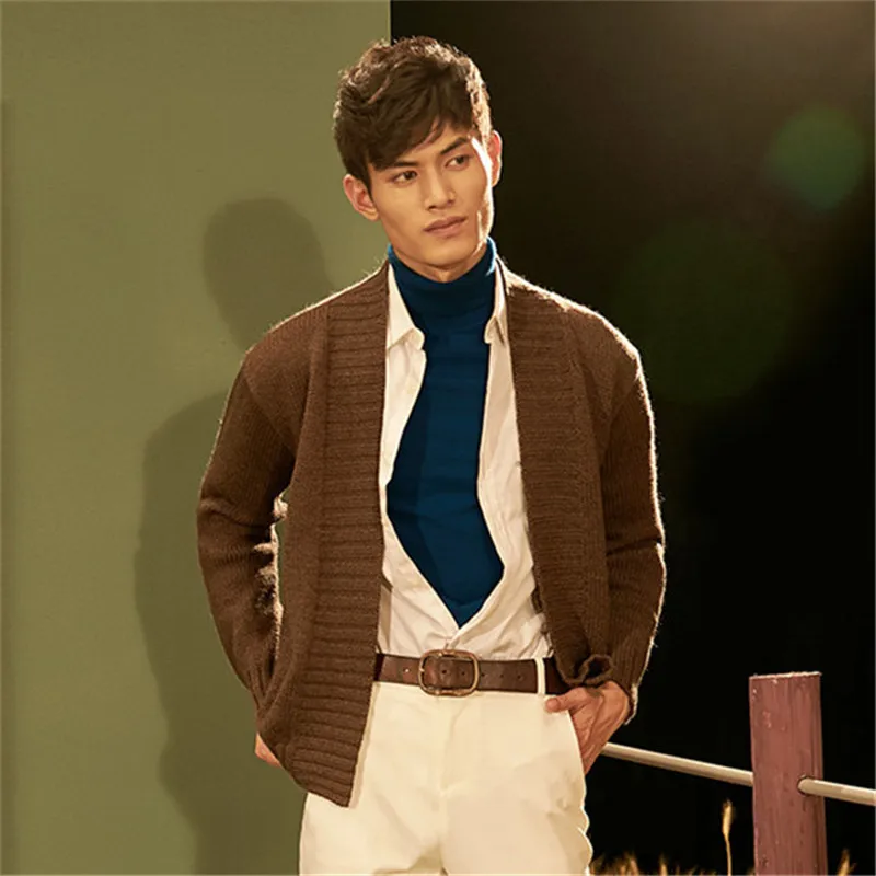 new arrival 100%hand made pure wool knit men fashion Vneck cardigan sweater one&over size
new arrival 100%hand made pure wool knit men fashion Vneck cardigan sweater one&over size