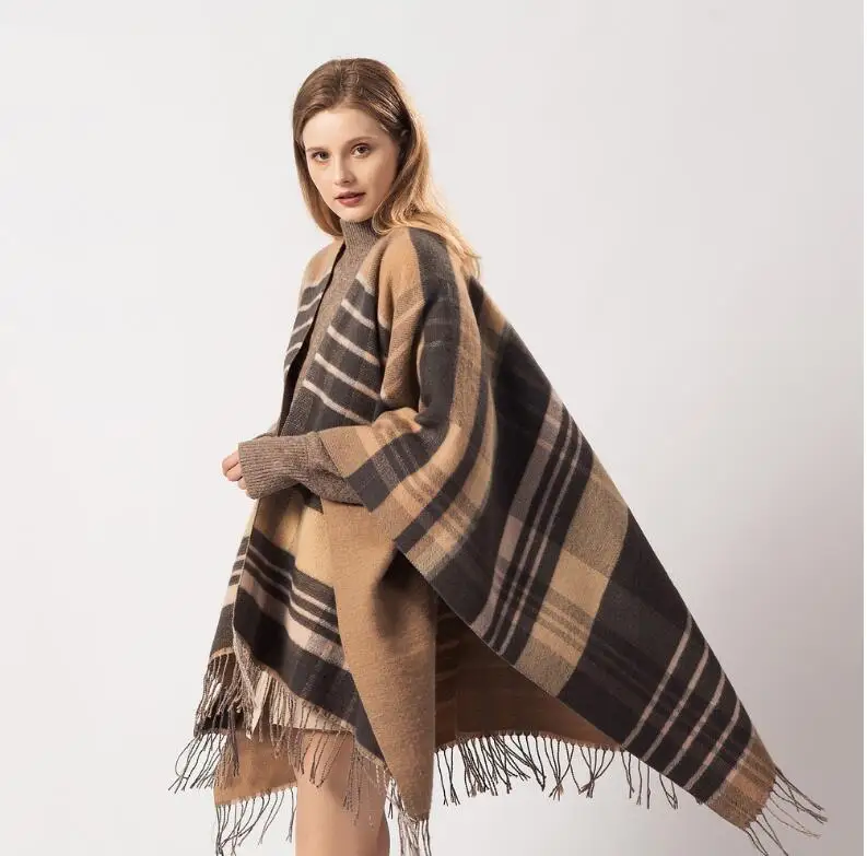 2019 Winter Women Striped Poncho Female Tassel Wild Pashmina Vintage Knitted Cardigan New Fashion 2 Style Shawl Autumn Coat
2019 Winter Women Striped Poncho Female Tassel Wild Pashmina Vintage Knitted Cardigan New Fashion 2 Style Shawl Autumn Coat