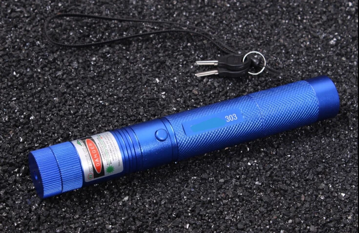 Most Powerful Military Green laser pointer 100W 100000M 532nm SOS Flashlight Light Burning Match Burn Cigarettes LAZER Hunting
Most Powerful Military Green laser pointer 100W 100000M 532nm SOS Flashlight Light Burning Match Burn Cigarettes LAZER Hunting