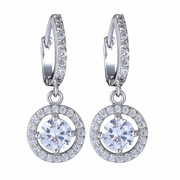 All-match fashion European and American disc earrings AAA zircon inlay earrings earrings
All-match fashion European and American disc earrings AAA zircon inlay earrings earrings