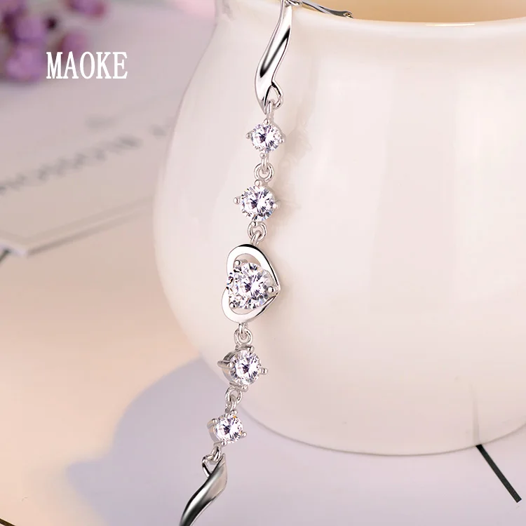 Promotions S925 Sterling SV Fashion Jewelry Inlay Zircon Love Heart Bracelet for Women's Fashion Gifts
Promotions S925 Sterling SV Fashion Jewelry Inlay Zircon Love Heart Bracelet for Women's Fashion Gifts
