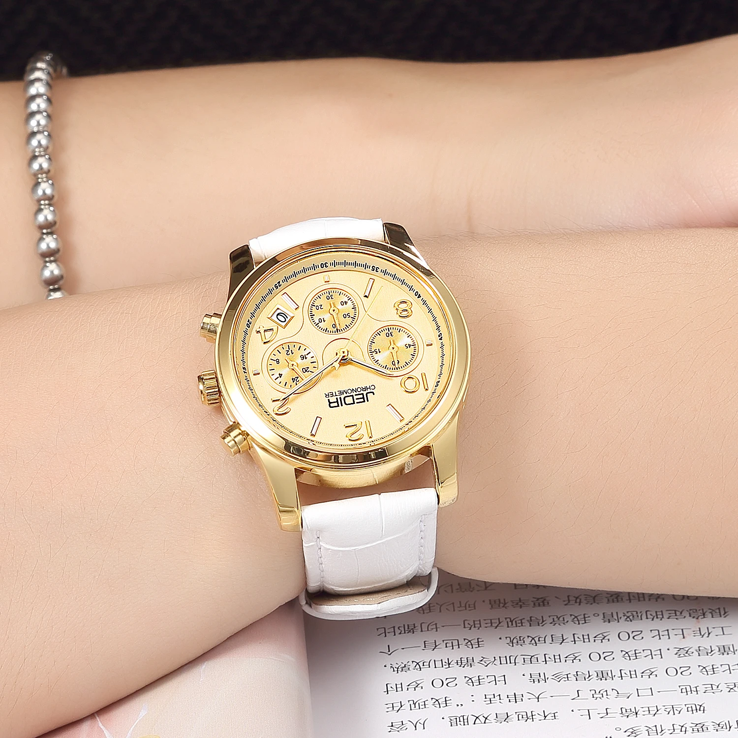 2019 Luxury Brand Ladies Watch Chronograph Fashion Genuine Leather Wrist Quartz Girl Watch for Women Lovers Dress Watches Clock
2019 Luxury Brand Ladies Watch Chronograph Fashion Genuine Leather Wrist Quartz Girl Watch for Women Lovers Dress Watches Clock