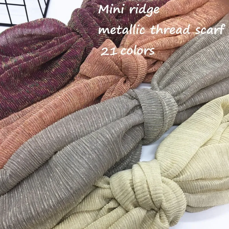 Lightweight transparency crinkle metallic thread mini ridged wemen Muslim scarf Fashion New design solid hijab shawls 10pcs/lot
Lightweight transparency crinkle metallic thread mini ridged wemen Muslim scarf Fashion New design solid hijab shawls 10pcs/lot