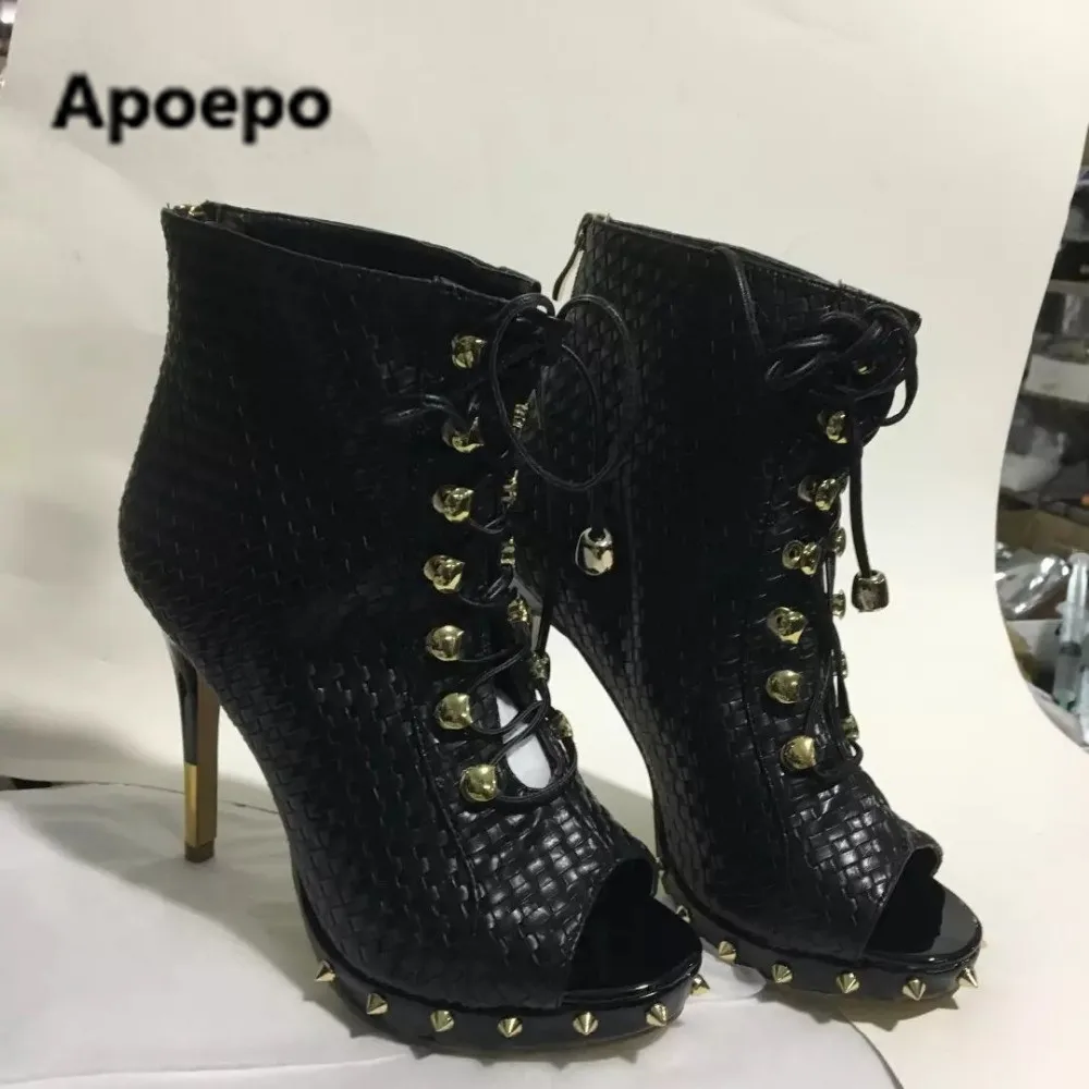 Selling real picture black women boots cross-tied ladies boots sexy peep toe high heels ankle boots women zipper shoes women
Selling real picture black women boots cross-tied ladies boots sexy peep toe high heels ankle boots women zipper shoes women