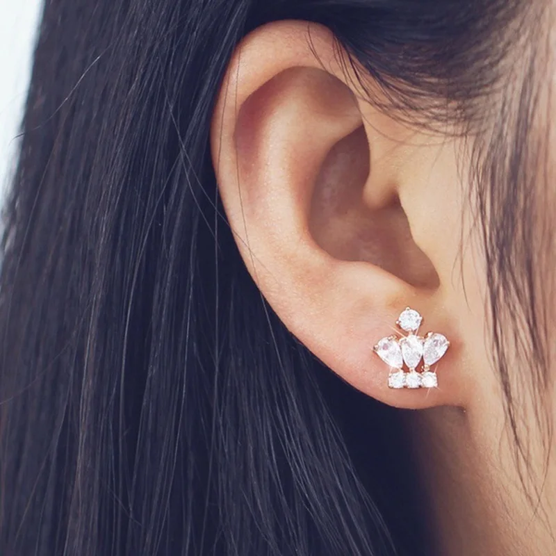 OMHXZJ Wholesale European Fashion Woman Girl Party Wedding Gift Crown White Zircon 18KT White Gold Rose Gold Stud Earrings EA190
OMHXZJ Wholesale European Fashion Woman Girl Party Wedding Gift Crown White Zircon 18KT White Gold Rose Gold Stud Earrings EA190