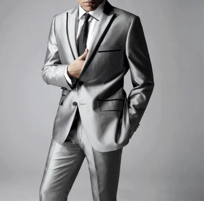 Newest Groomsmen Shiny Silver Grey Groom Tuxedos Peak Lapel Men Suits Wedding/Prom Best Man Blazer ( Jacket+Pants+Tie ) C377
Newest Groomsmen Shiny Silver Grey Groom Tuxedos Peak Lapel Men Suits Wedding/Prom Best Man Blazer ( Jacket+Pants+Tie ) C377