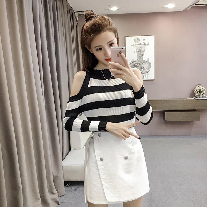 Women Sweater Long Sleeve Slim Fashion Striped Knitted Elasticity Casual Jumper Sexy Off Shoulder Autumn Sweaters And Pullovers
Women Sweater Long Sleeve Slim Fashion Striped Knitted Elasticity Casual Jumper Sexy Off Shoulder Autumn Sweaters And Pullovers