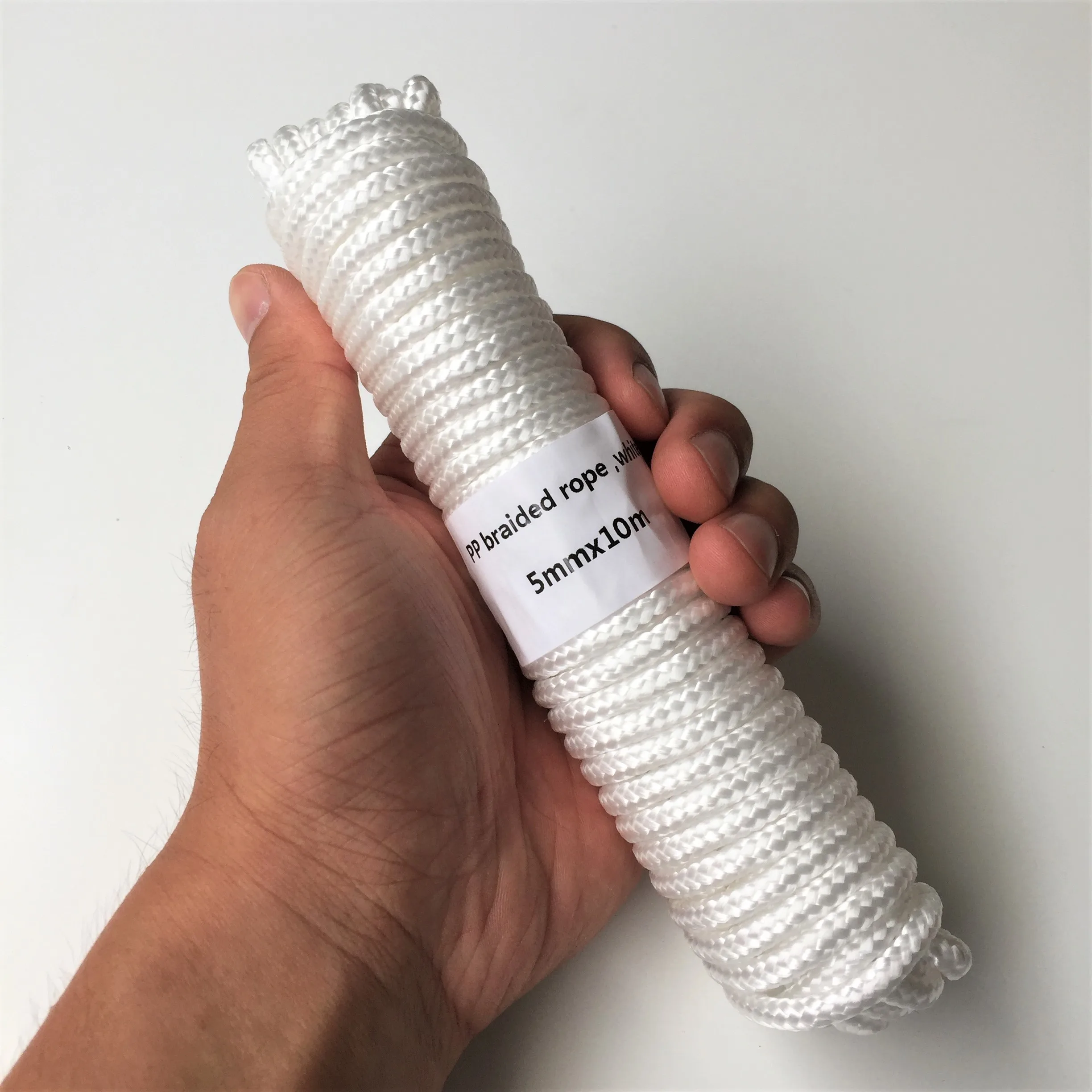 White 5mmx10m strength braided Polypropylene rope PP hang tag clothes line home decoration garden accessories camping rope
White 5mmx10m strength braided Polypropylene rope PP hang tag clothes line home decoration garden accessories camping rope