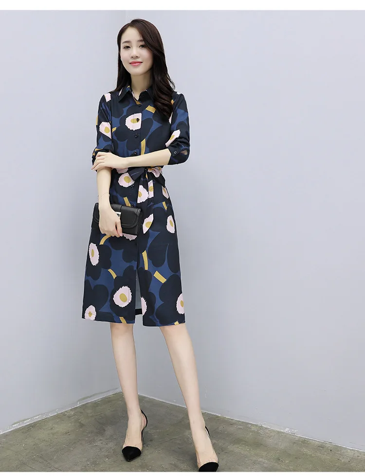 2017 autumn and winter women long-sleeved knit dress A dress Korean version was thin sweater and long sections plaid dress
2017 autumn and winter women long-sleeved knit dress A dress Korean version was thin sweater and long sections plaid dress
