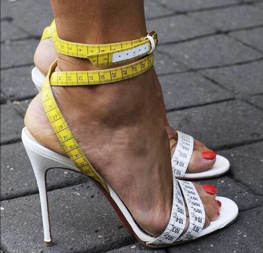 2019 New Fashion Designer Measuring Tape High Heel Sandal Woman Sexy Peep Toe Ankle Strap Thin Heels Shoe Summer Sandal
2019 New Fashion Designer Measuring Tape High Heel Sandal Woman Sexy Peep Toe Ankle Strap Thin Heels Shoe Summer Sandal