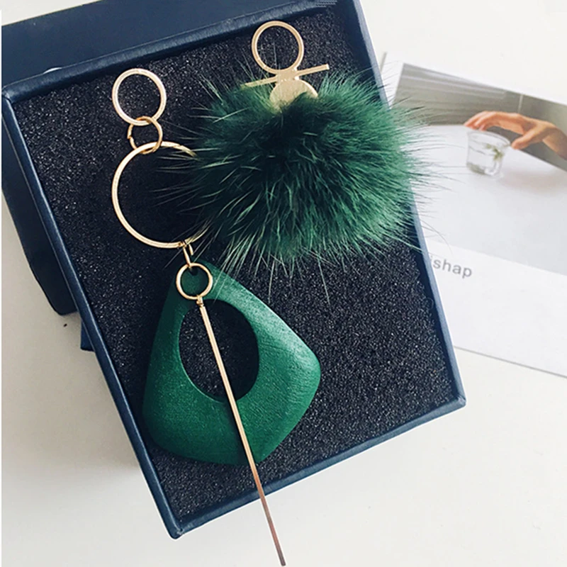2017 New Korean Sweety Women's Brincos Mink Hair Bulb Green Wooden Earring Pendientes Jewelry
2017 New Korean Sweety Women's Brincos Mink Hair Bulb Green Wooden Earring Pendientes Jewelry
