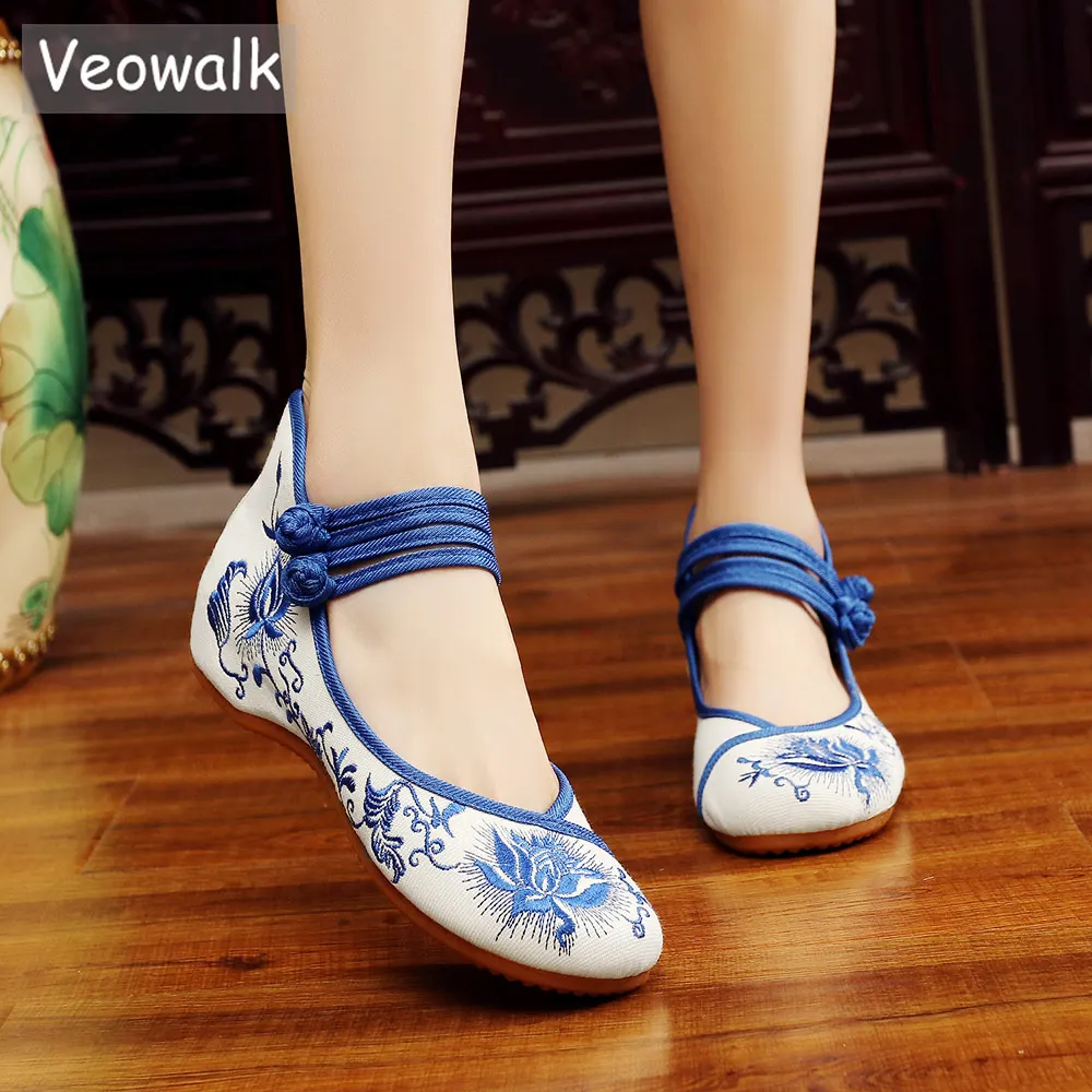 Veowalk Double Strap Women Canvas Embroidered Ballet Flats Vintage Chinese Style Ladies Casual Mid Top Comfort Cotton Shoes
Veowalk Double Strap Women Canvas Embroidered Ballet Flats Vintage Chinese Style Ladies Casual Mid Top Comfort Cotton Shoes