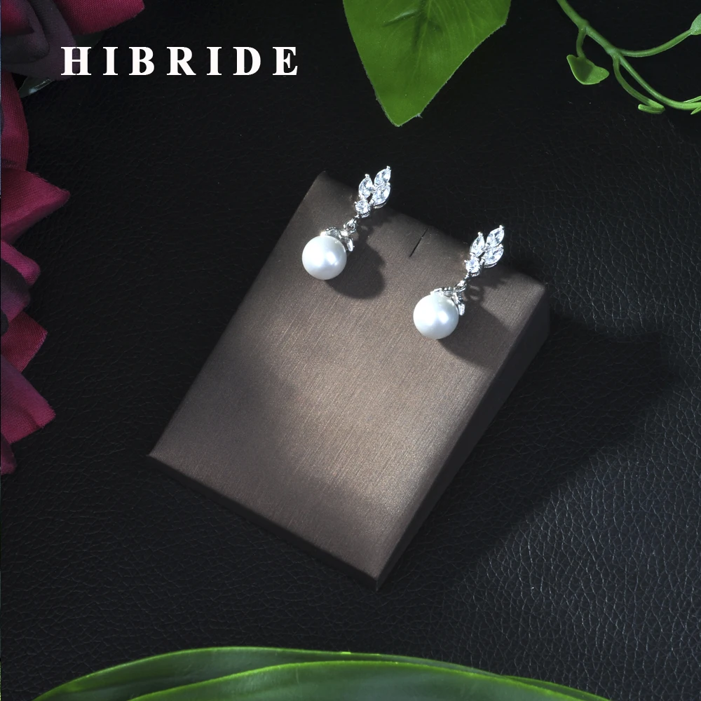 HIBRIDE Fashion Freshwater Pearl Earrings Cubic Zirconia Stone White Gold Color Earrings for Women Engagement Jewelry Gift E-11
HIBRIDE Fashion Freshwater Pearl Earrings Cubic Zirconia Stone White Gold Color Earrings for Women Engagement Jewelry Gift E-11